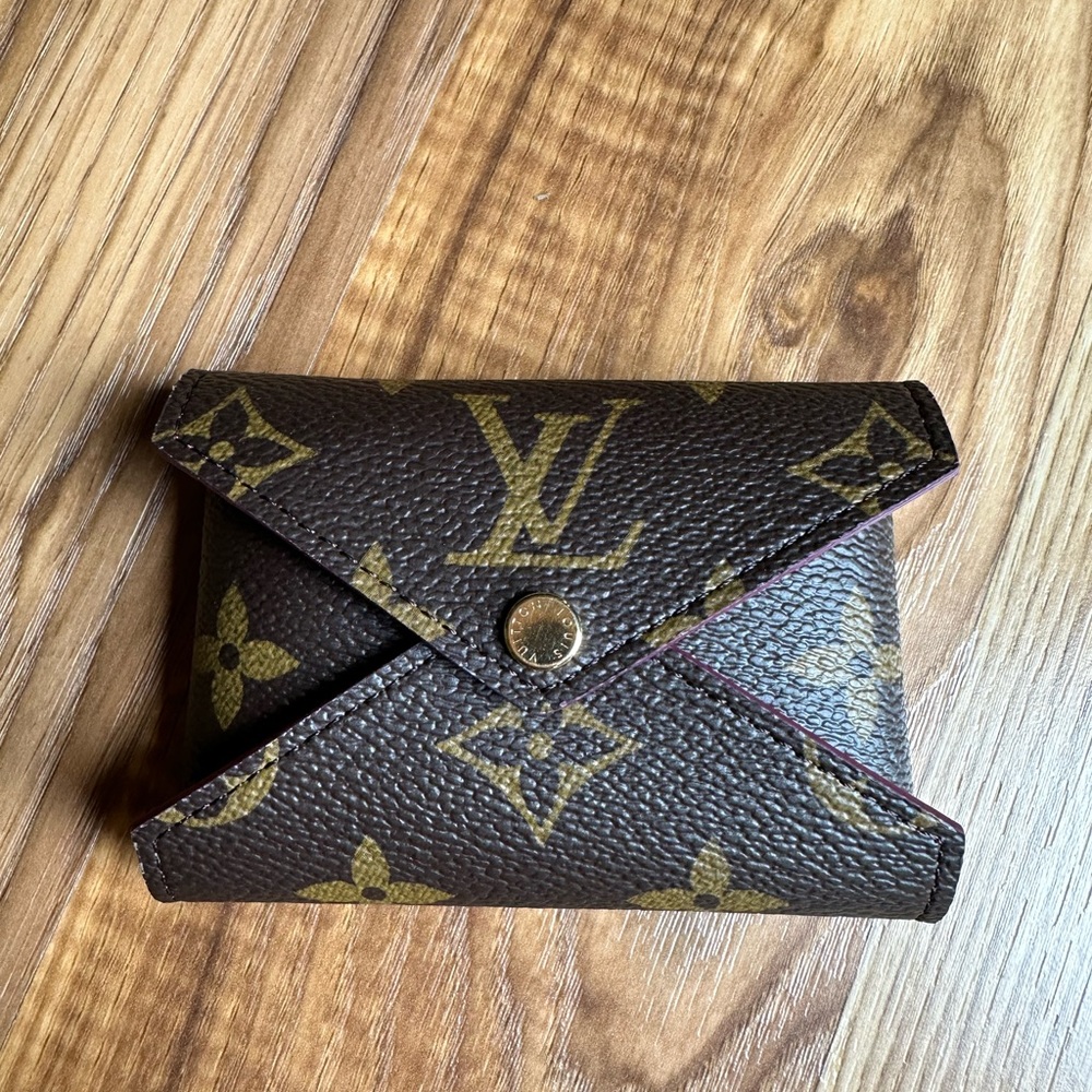 Louis Vuitton Monogram Kirigami Pochette Fushia Small